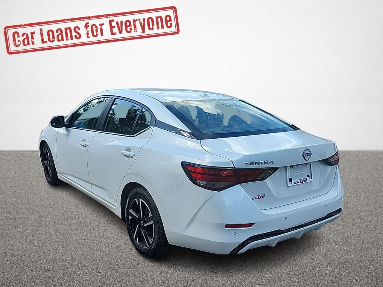2025 Nissan Sentra SV Photo