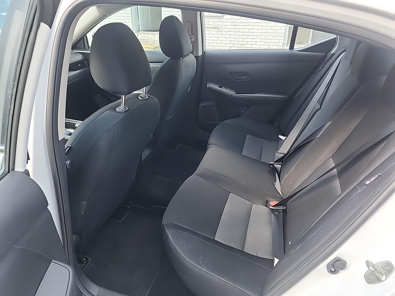 2025 Nissan Sentra SV Photo