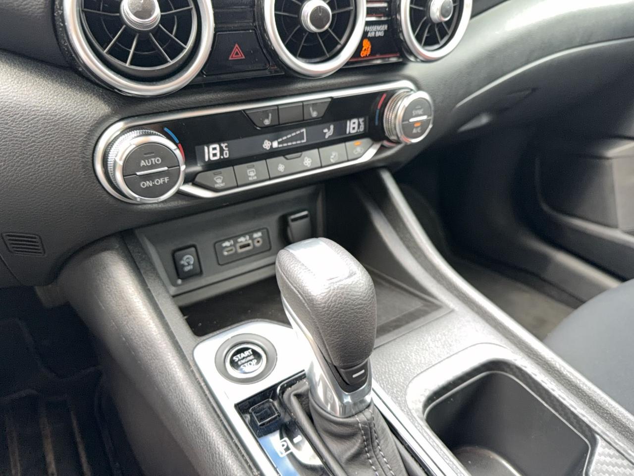 2025 Nissan Sentra SV - AUTO - AIR - PWR GRP - DRIVE ASSIST Photo