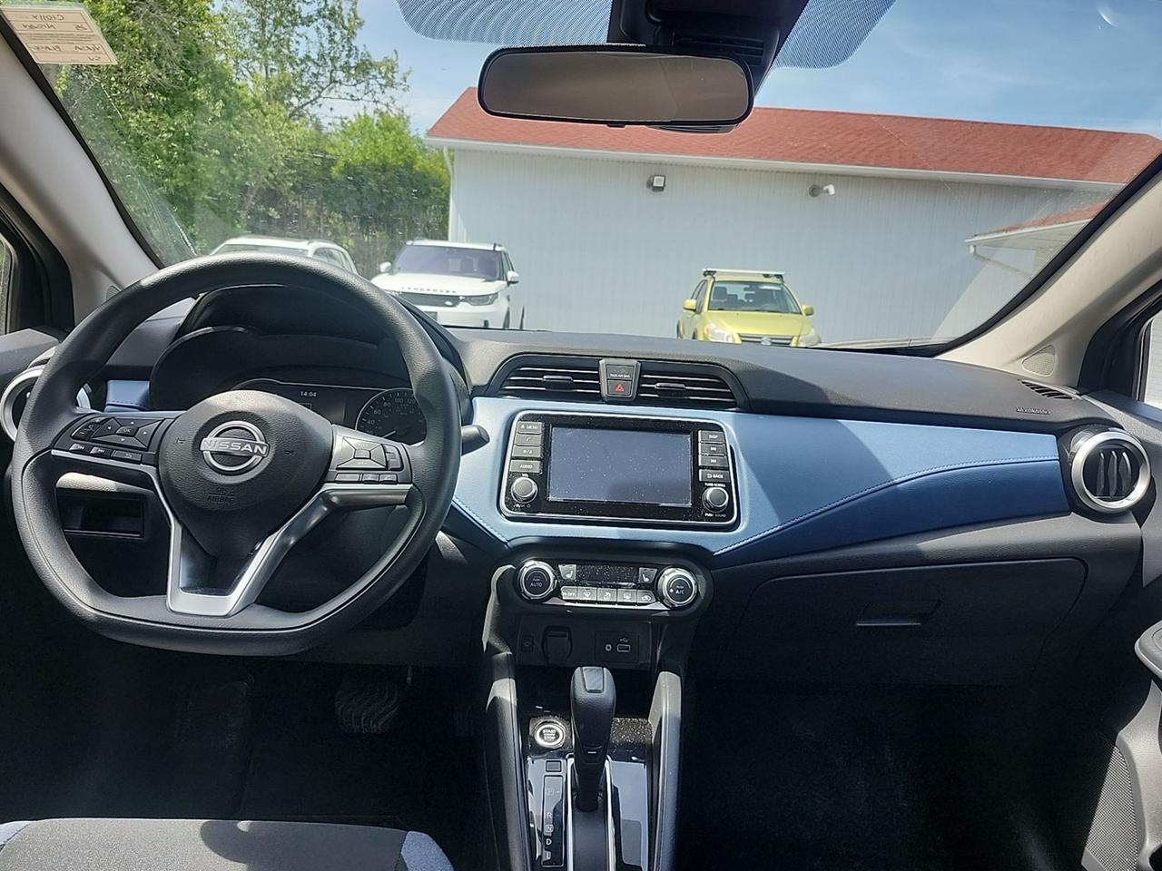 2025 Nissan Versa SV Photo