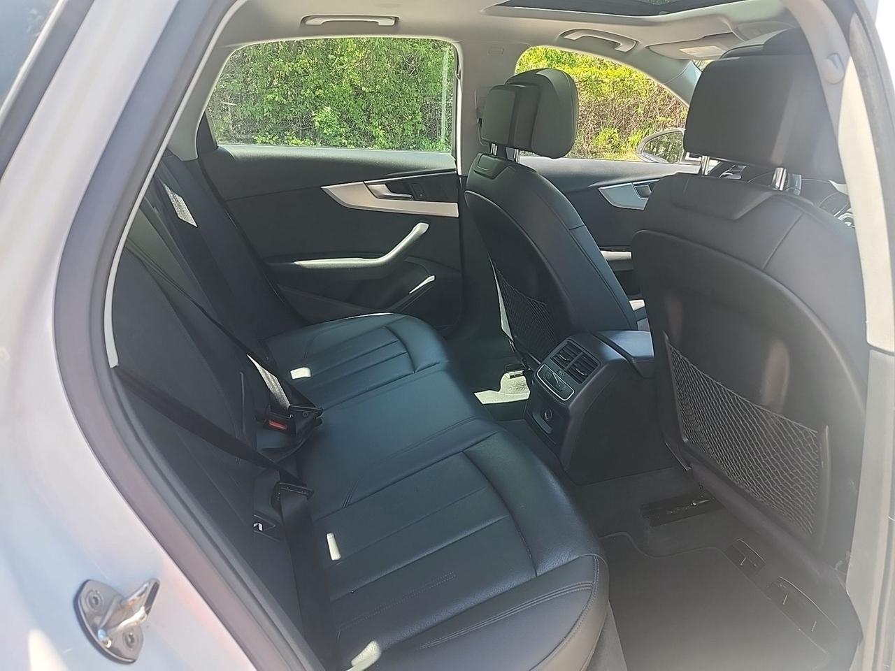 2017 Audi A4 Progressiv Photo