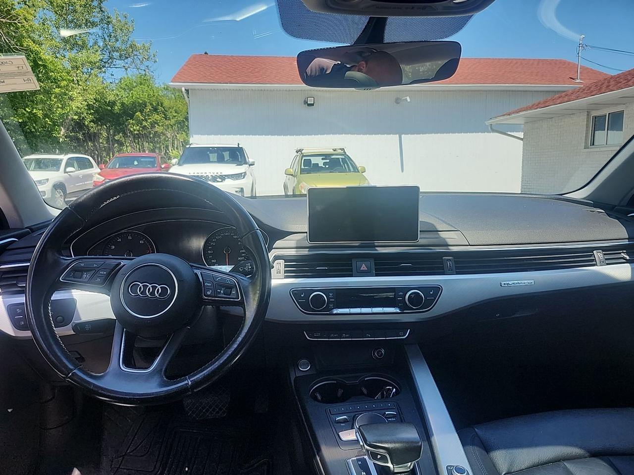 2017 Audi A4 Progressiv Photo