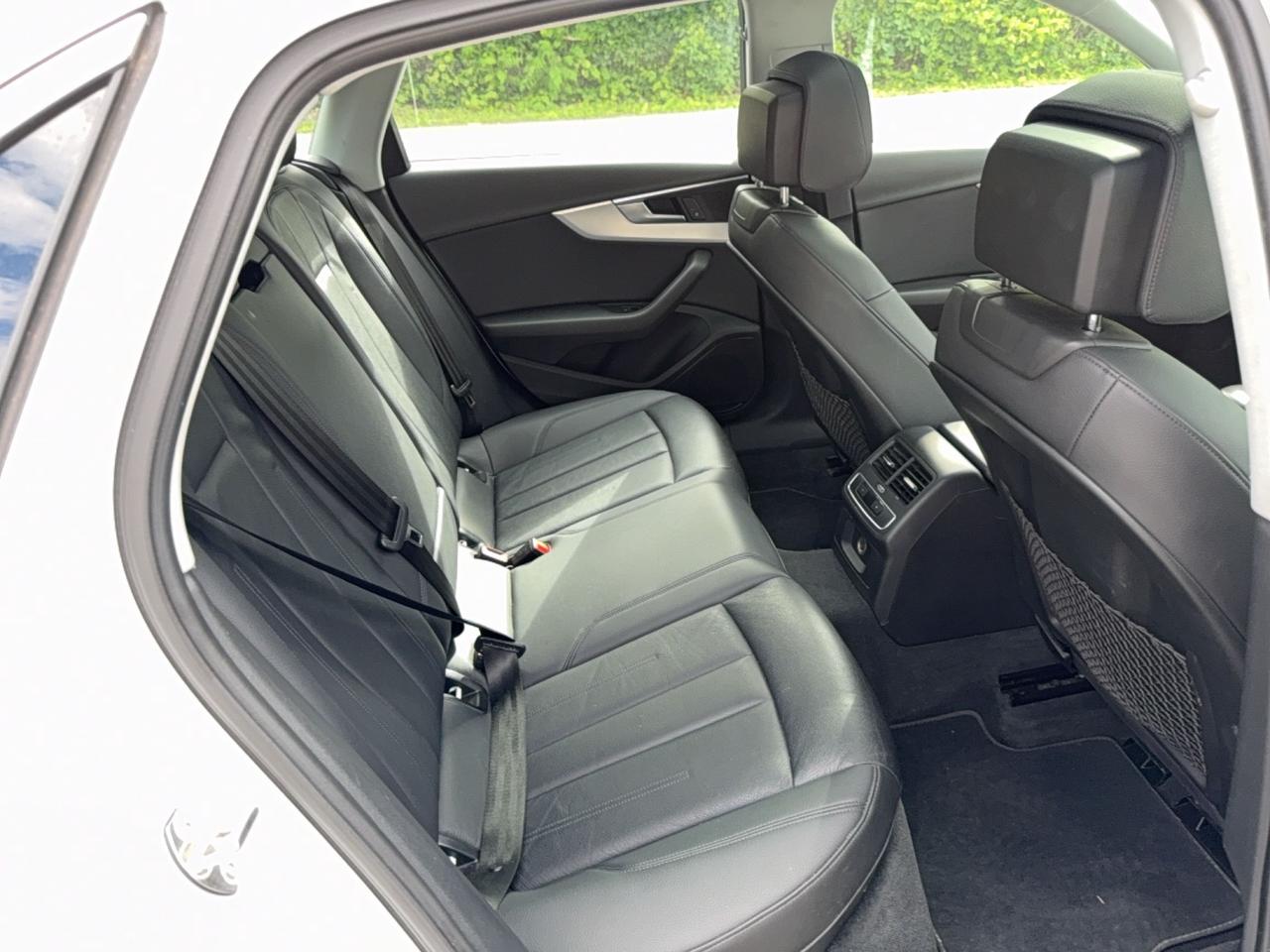2017 Audi A4 PROGRESSIV AWD-NAVIGATION-360CAM-SUNROOF Photo