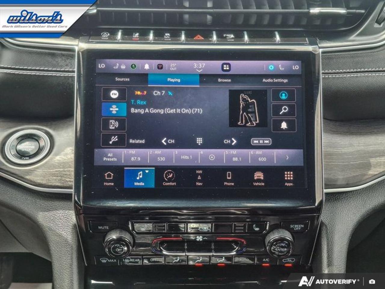 2024 Jeep Grand Cherokee L Limited 4X4 | 3rd Row | Leather | Nav | Adaptive Cruise | Power Liftgate | Power Seat | and More ! Photo