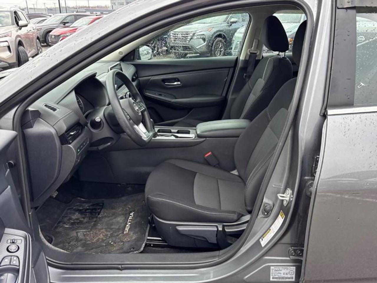 2024 Nissan Sentra SV | Heated Seats | Remote Start | Adaptive Cruise | Keyless Entry | Rear Cam | Blind Spot and More! Photo