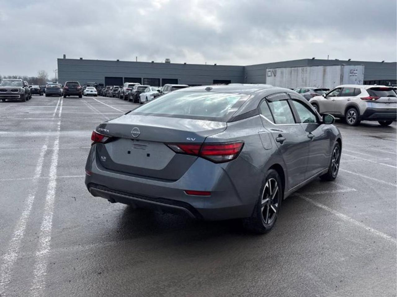 2024 Nissan Sentra SV | Heated Seats | Remote Start | Adaptive Cruise | Keyless Entry | Rear Cam | Blind Spot and More! Photo