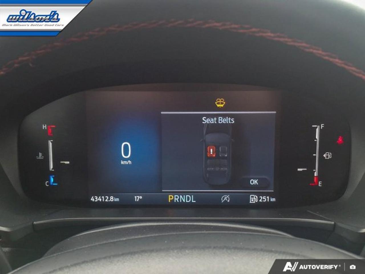 2025 Ford Escape ST-Line AWD | Heated Seats + Steering | Remote Start | Split Leather | and More ! Photo