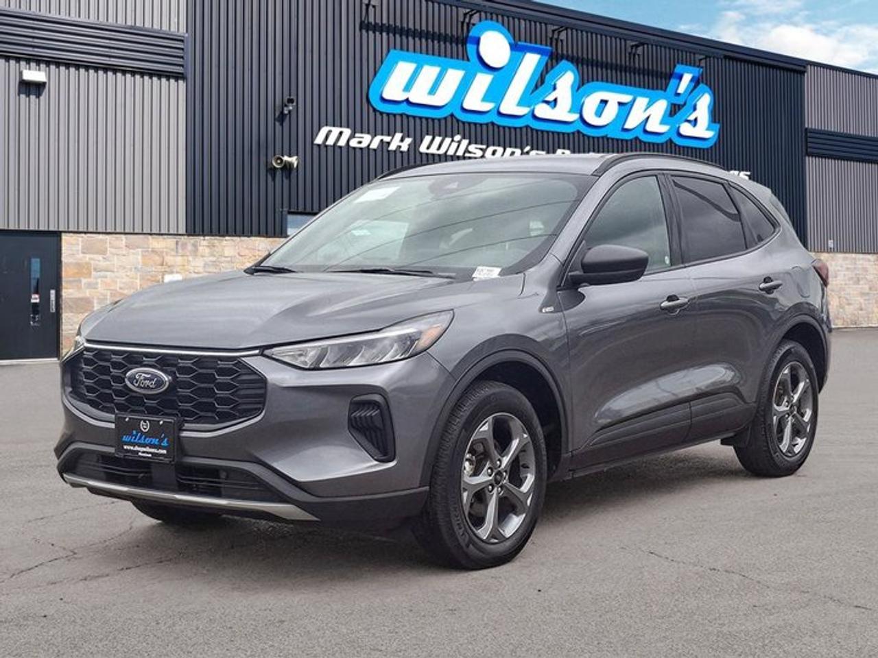 2025 Ford Escape ST-Line AWD | Heated Seats + Steering | Remote Start | Split Leather | and More ! Photo0