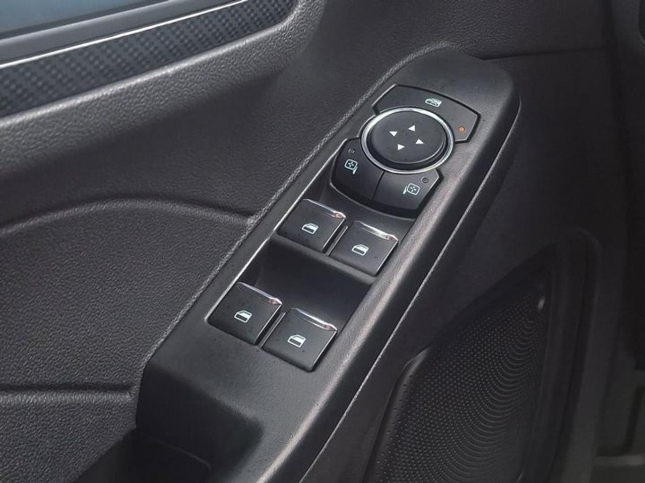 2025 Ford Escape ST-Line AWD | Heated Seats + Steering | Remote Start | Split Leather | and More ! Photo