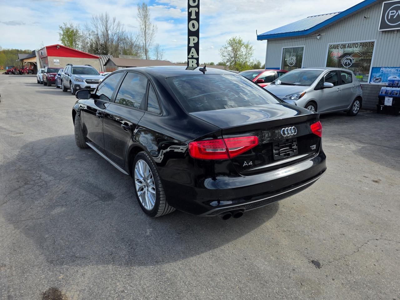 2015 Audi A4 2.0T Quattro w/ Tiptronic Photo2