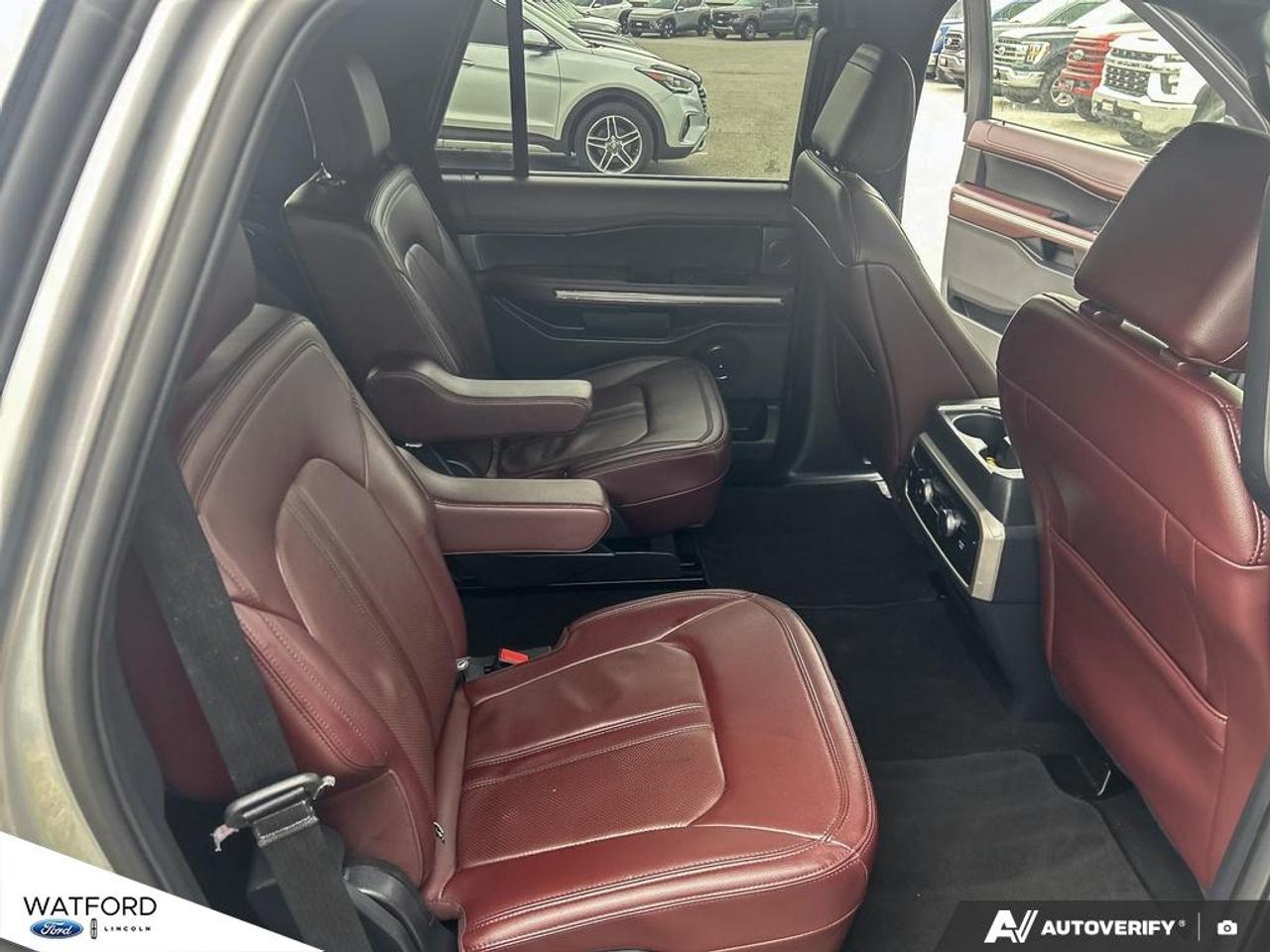 2024 Ford Expedition Limited 4X4 Photo