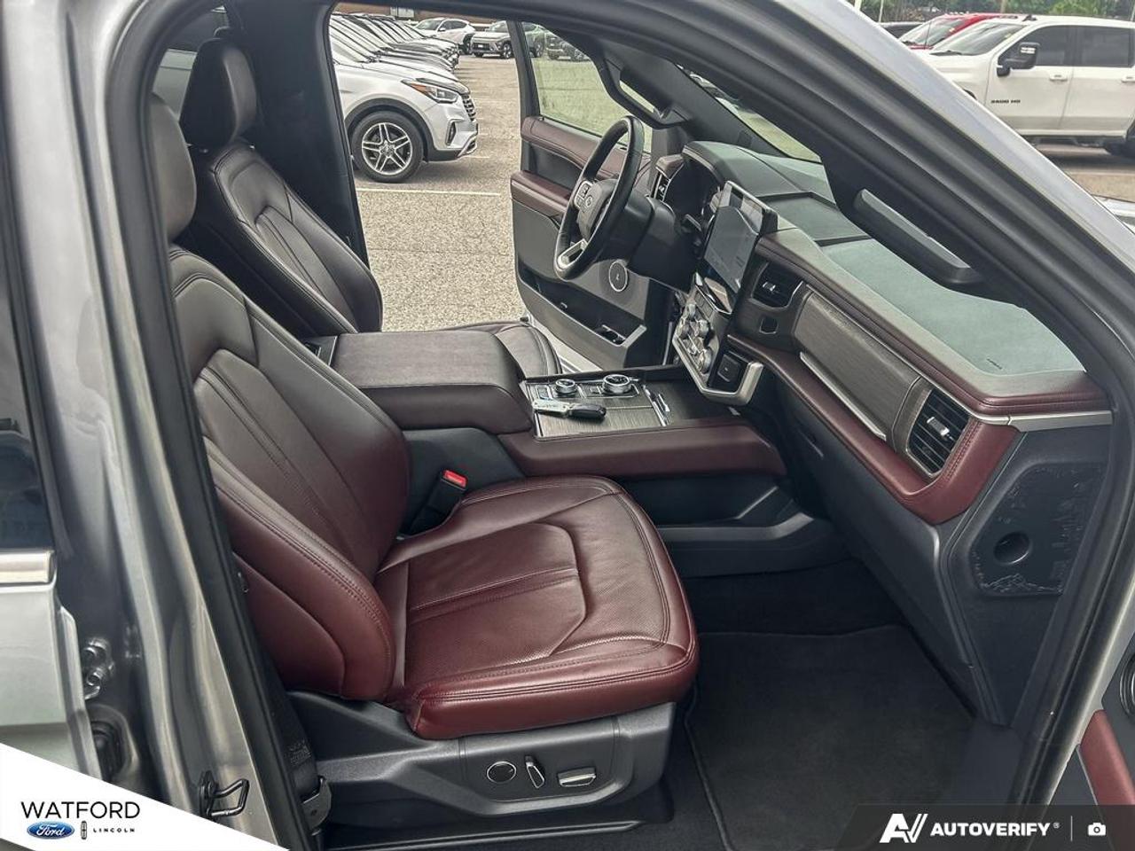 2024 Ford Expedition Limited 4X4 Photo
