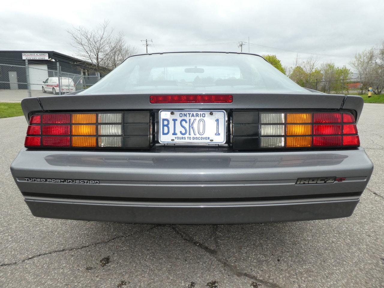 1988 Chevrolet Camaro IROC Z-28 Photo