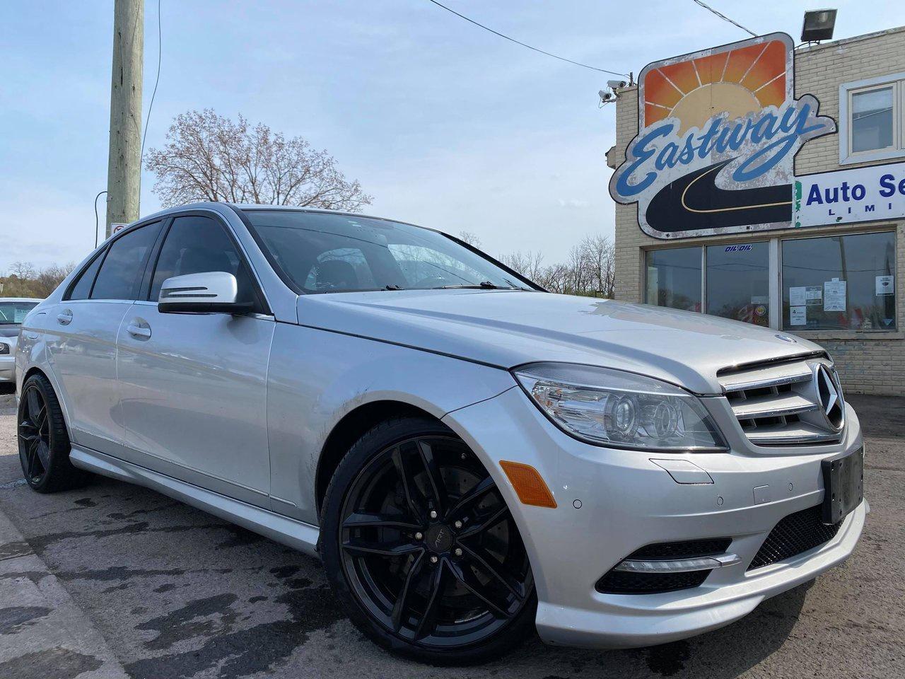 2011 Mercedes-Benz C-Class C300 4MATIC Photo