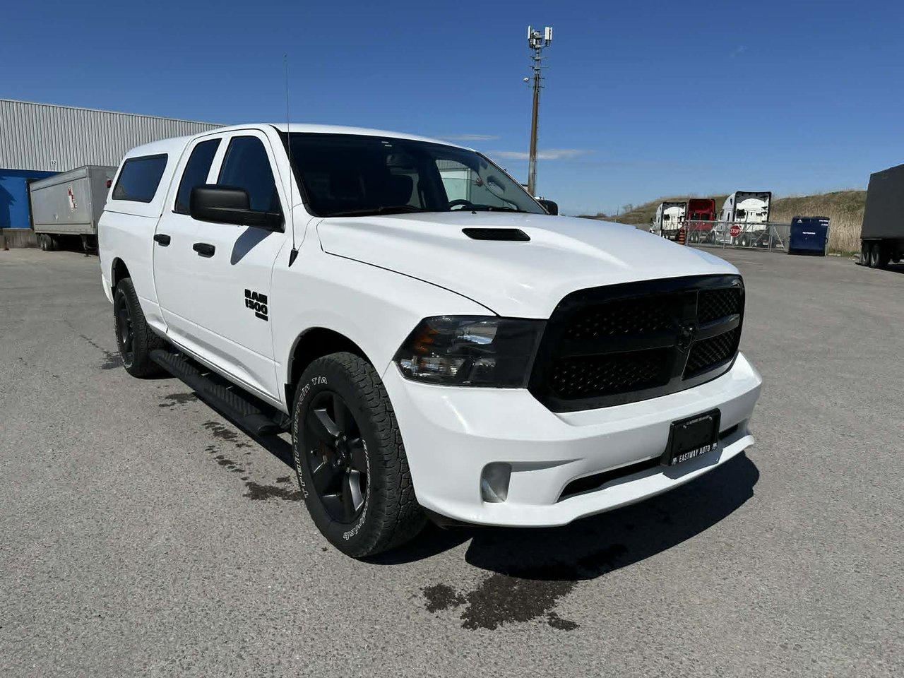2021 RAM 1500 Classic EXPRESS Photo