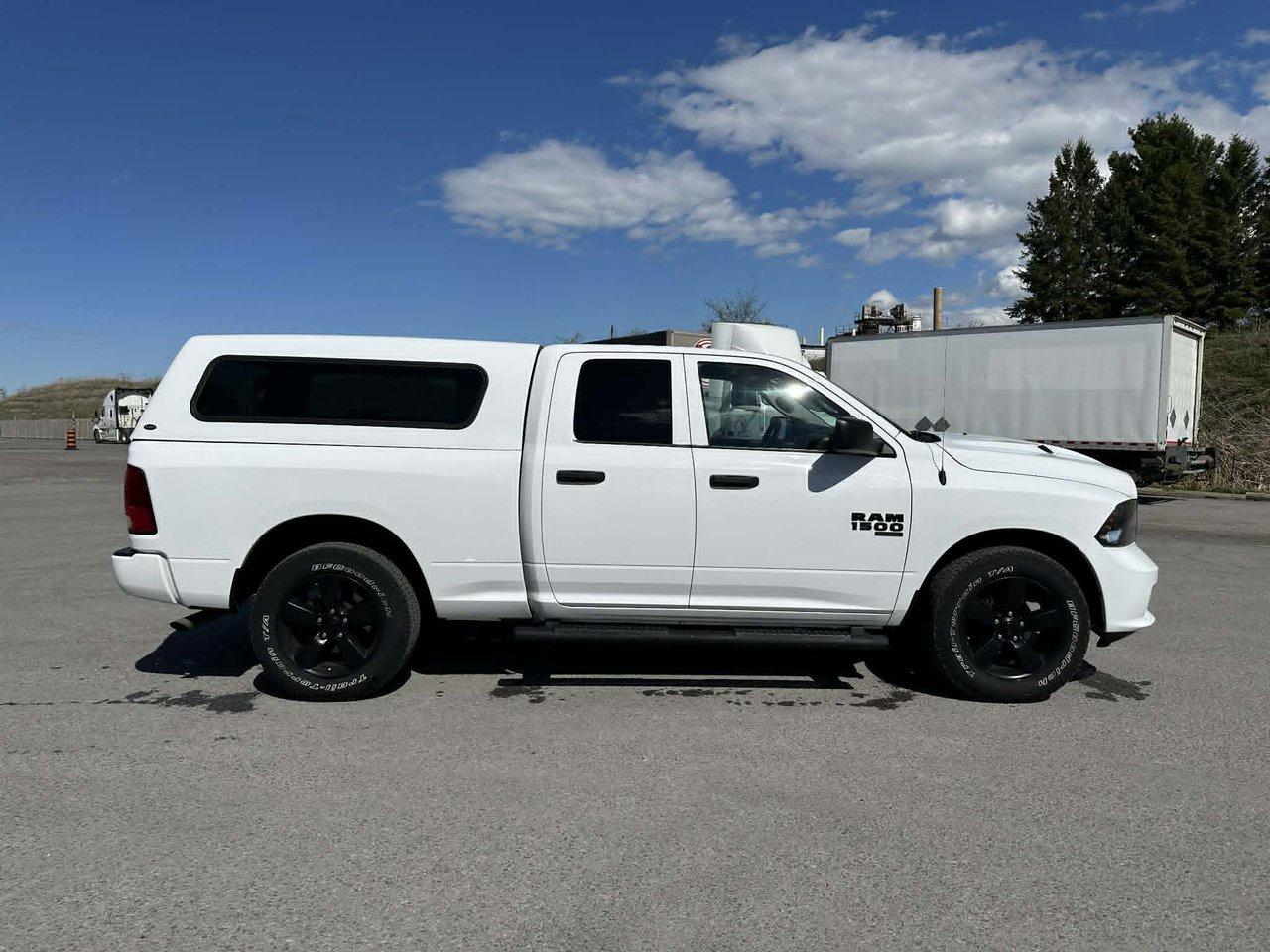 2021 RAM 1500 Classic EXPRESS Photo