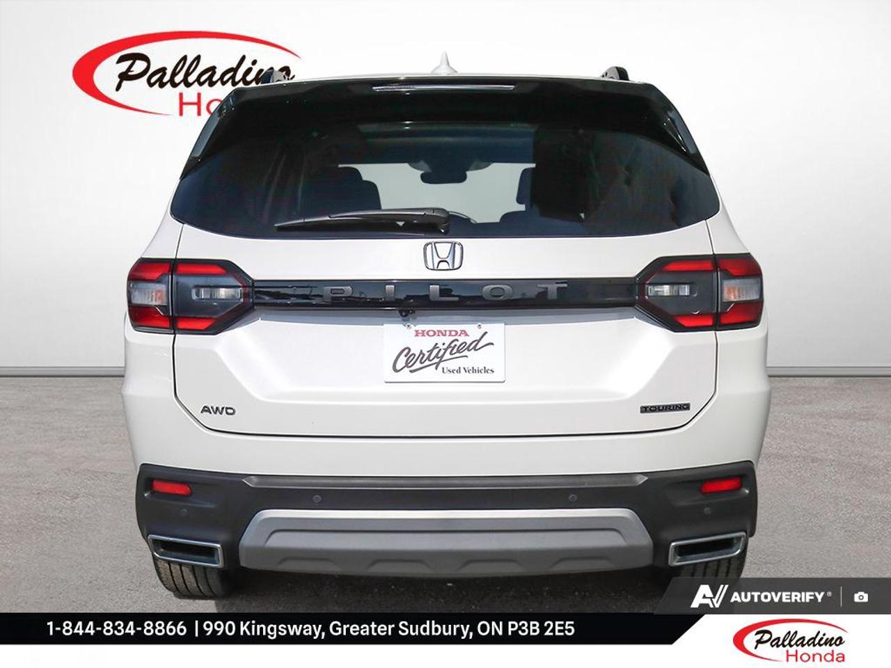 2024 Honda Pilot Touring Photo