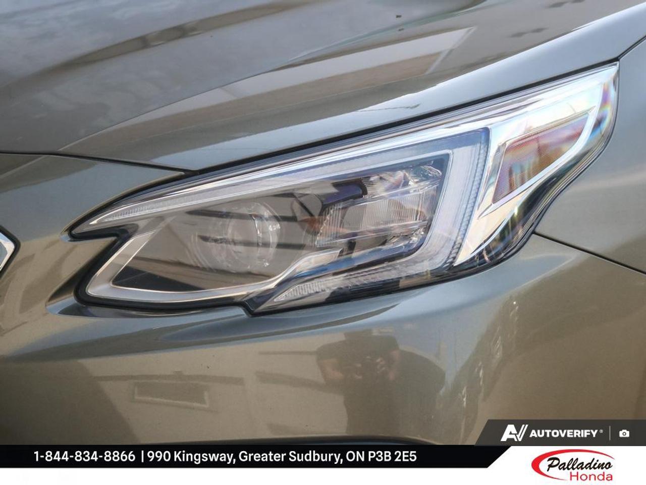 2022 Subaru Outback Premier Photo