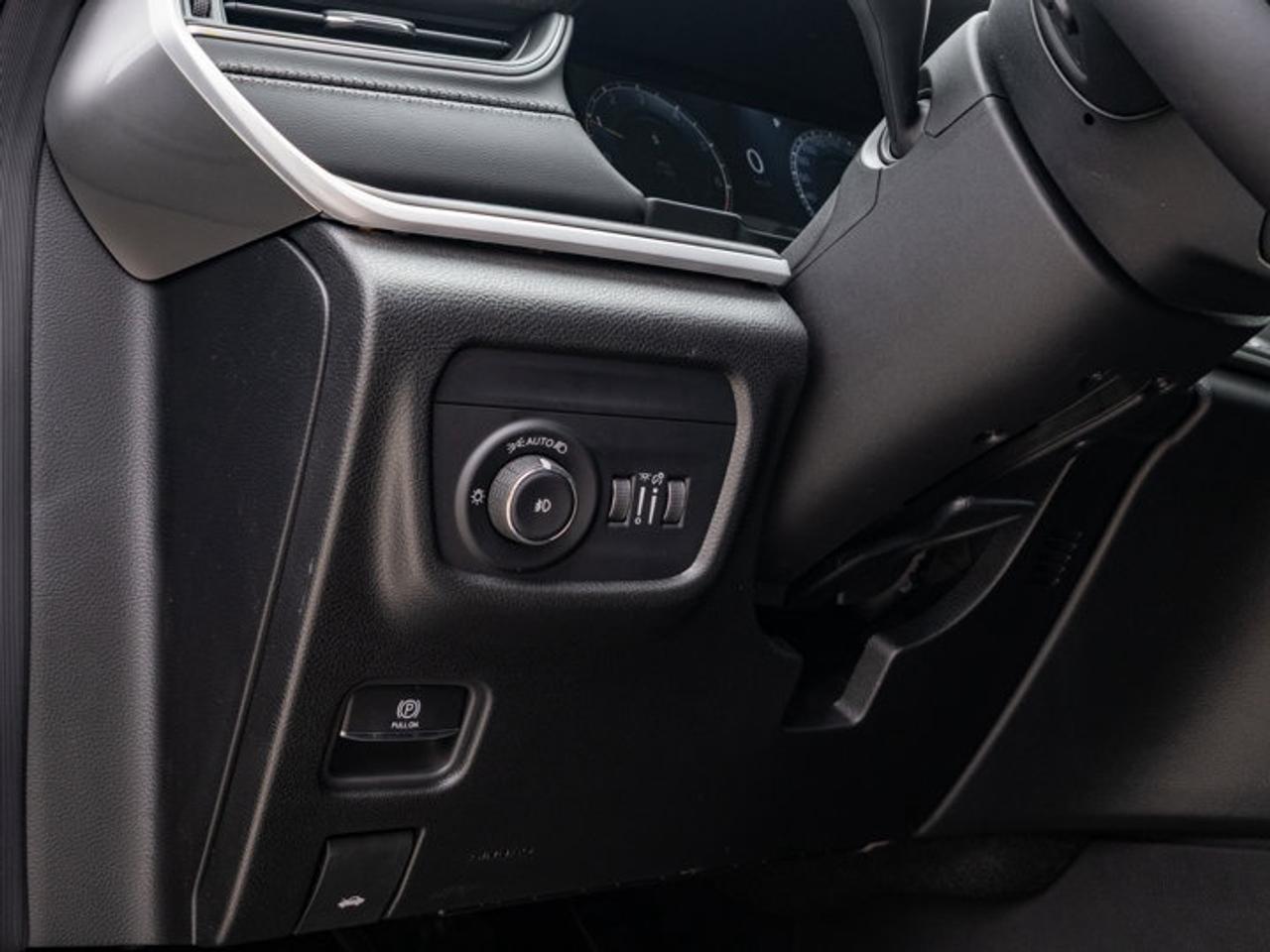 2025 Jeep Grand Cherokee Limited Photo