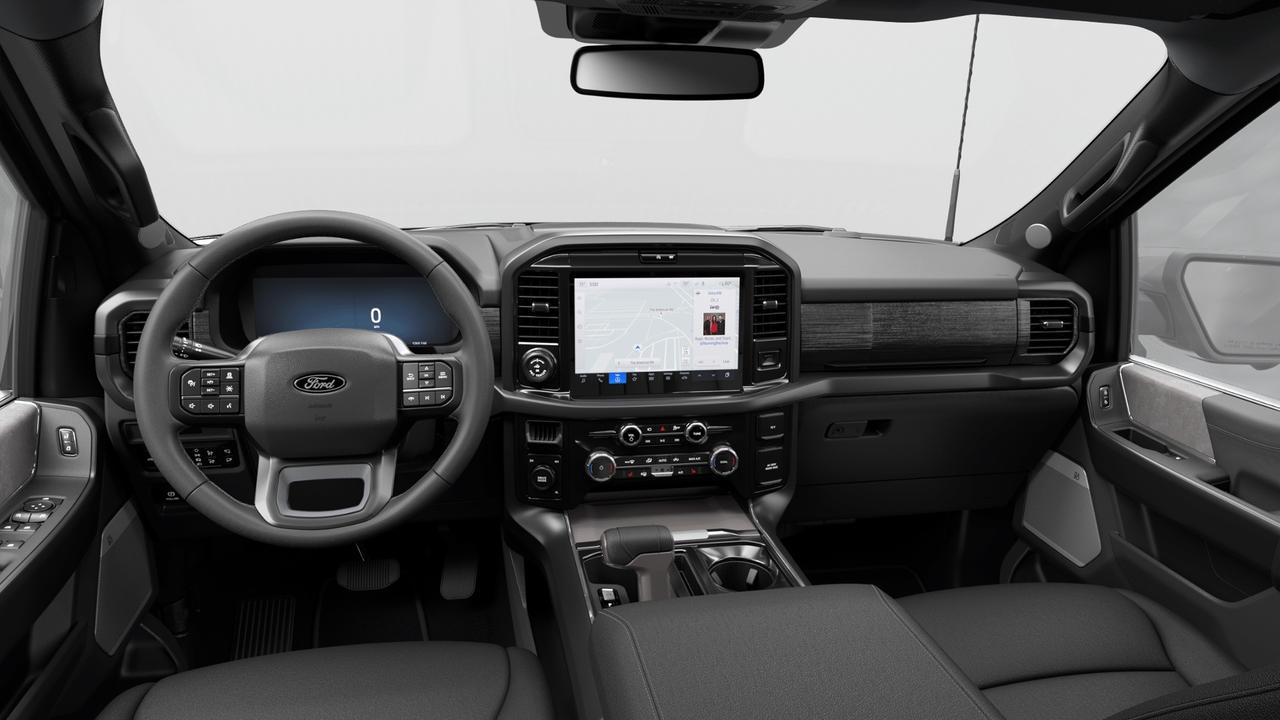 2026 Ford F-150 XLT Photo4