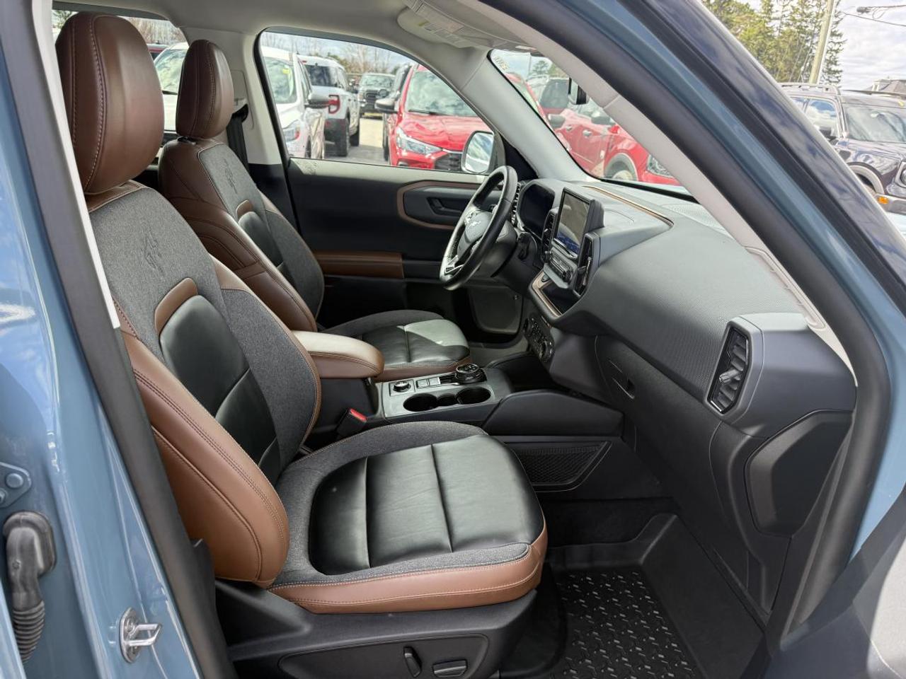 2023 Ford Bronco Sport Outer Banks 4x4 Photo