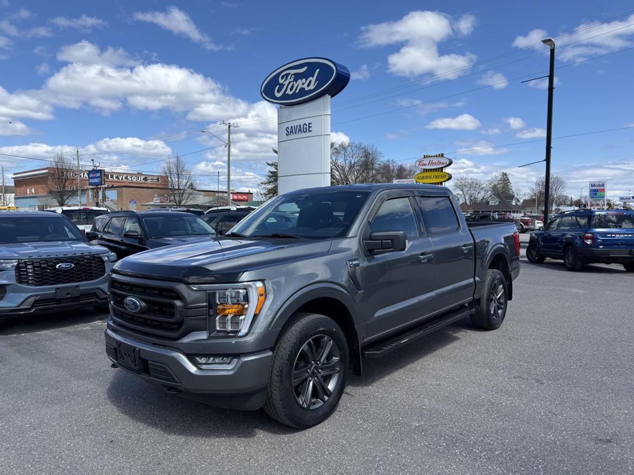 2023 Ford F-150 XLT 4WD SuperCrew 5.5' Box Photo