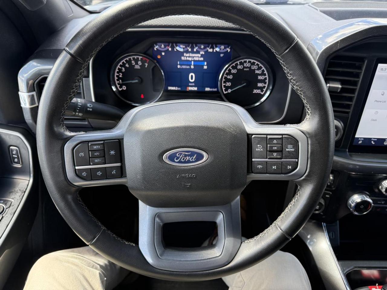 2023 Ford F-150 XLT 4WD SuperCrew 5.5' Box Photo
