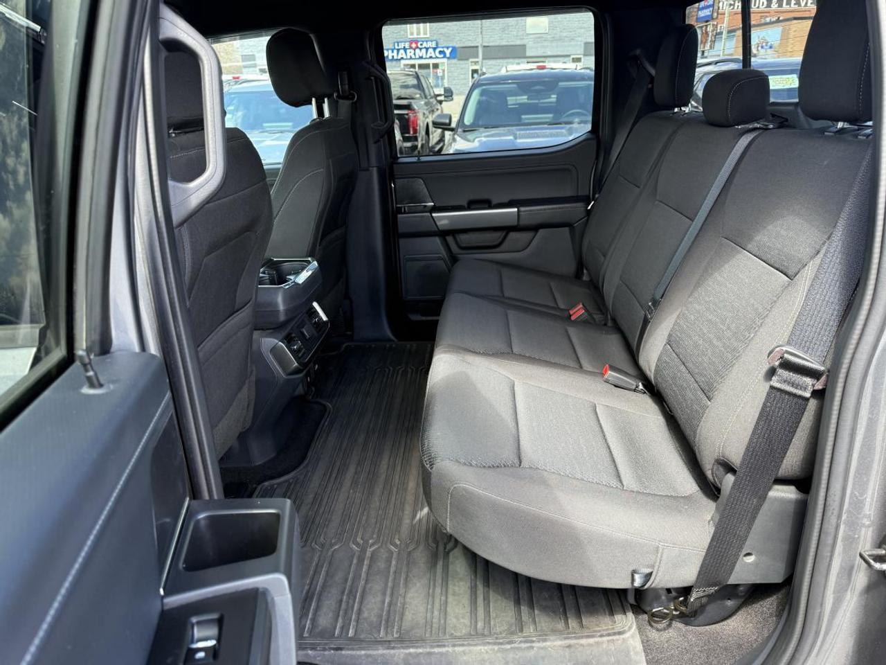 2023 Ford F-150 XLT 4WD SuperCrew 5.5' Box Photo