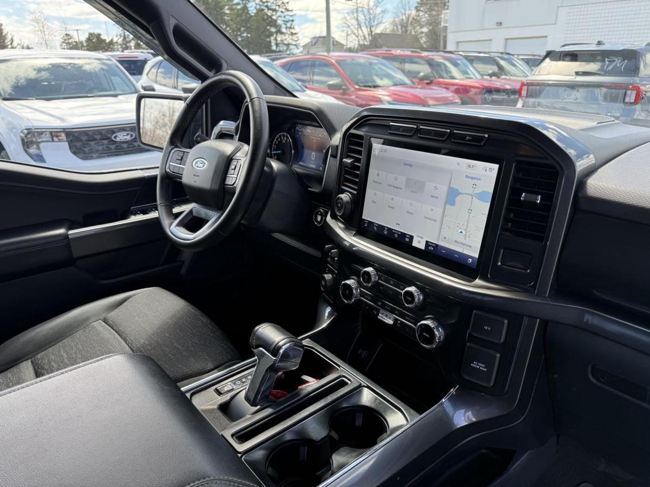2023 Ford F-150 XLT 4WD SuperCrew 5.5' Box Photo