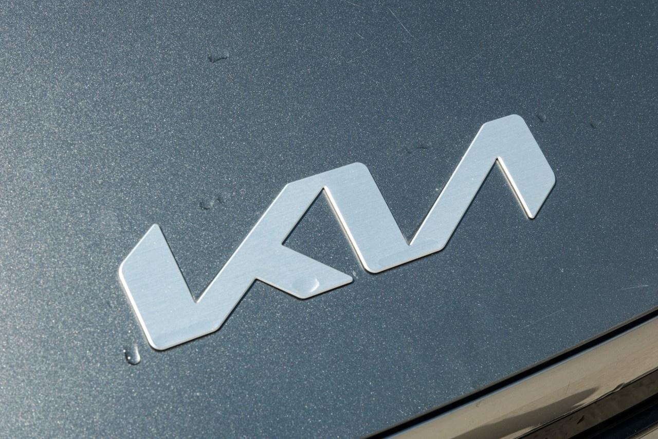 2024 Kia EV9 Land w/Premium Package AWD Photo