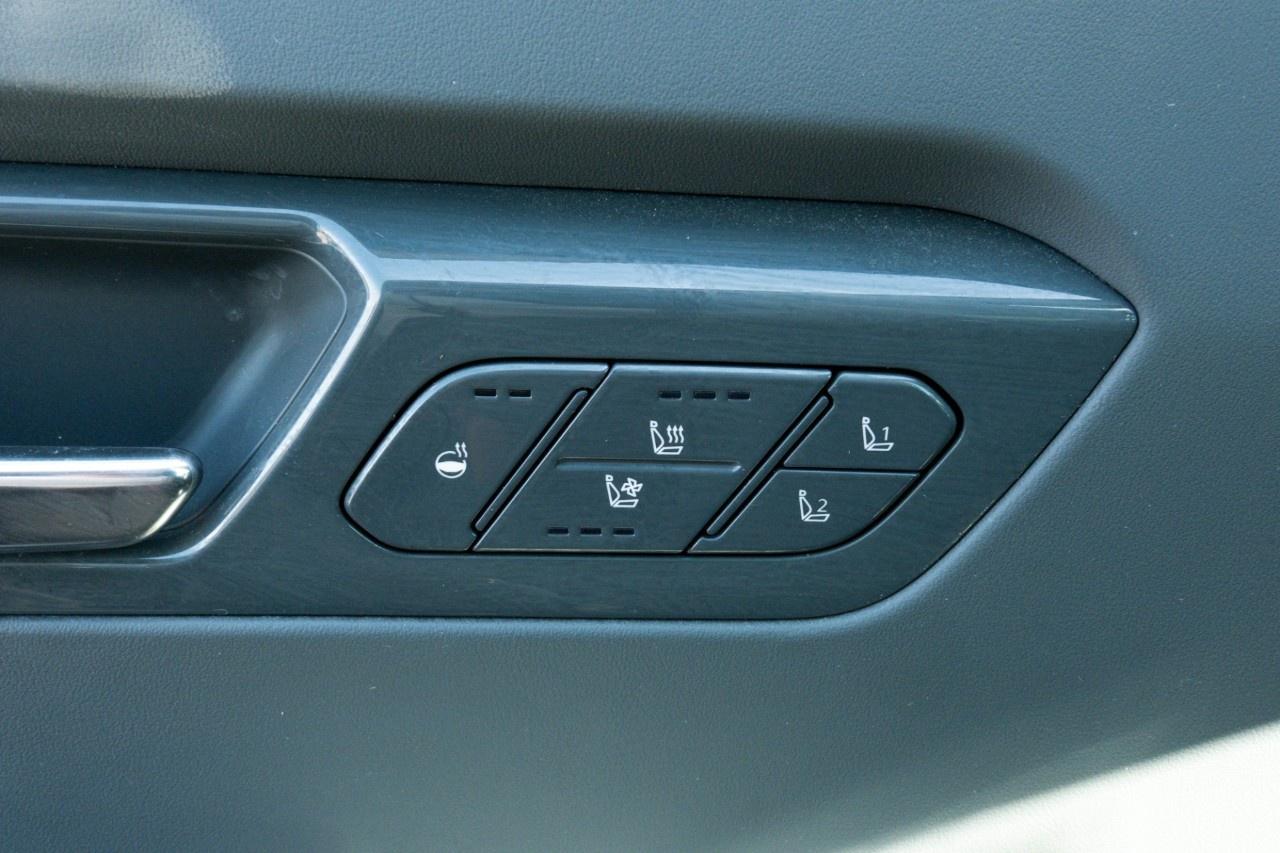 2024 Kia EV9 Land w/Premium Package AWD Photo