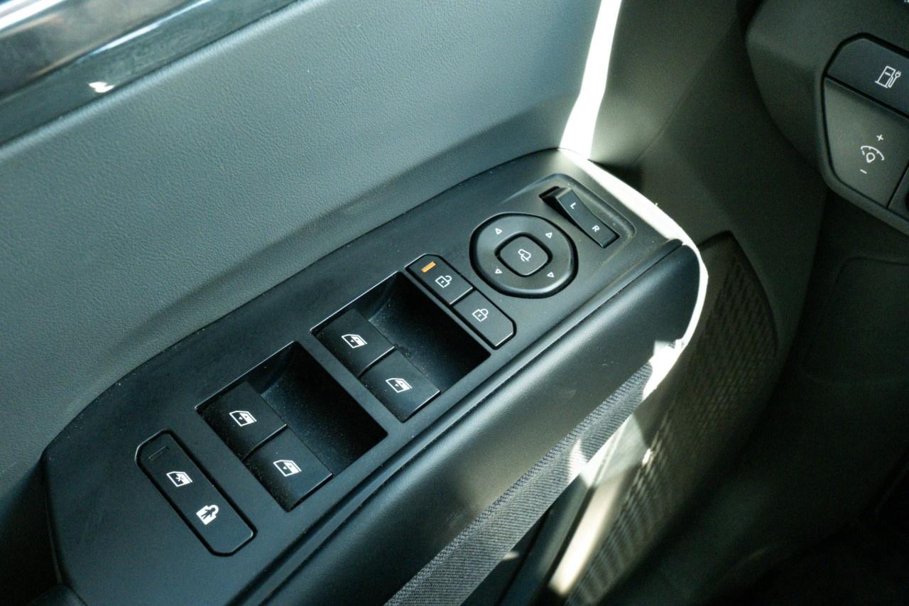 2024 Kia EV9 Land w/Premium Package AWD Photo