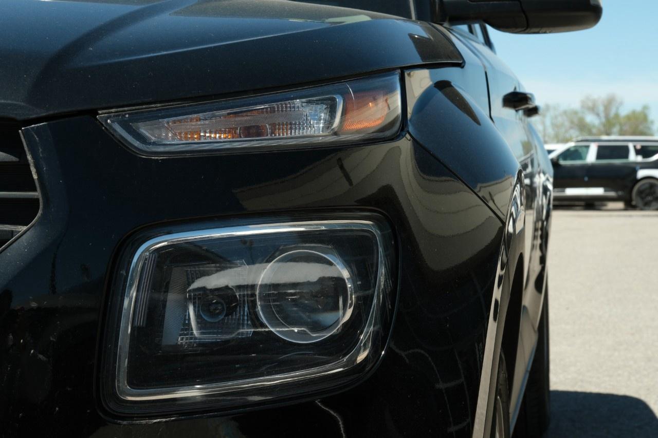2021 Hyundai Venue Preferred IVT Photo