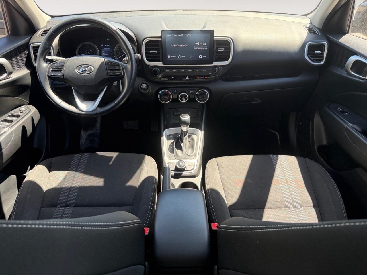 2021 Hyundai Venue Preferred IVT Photo
