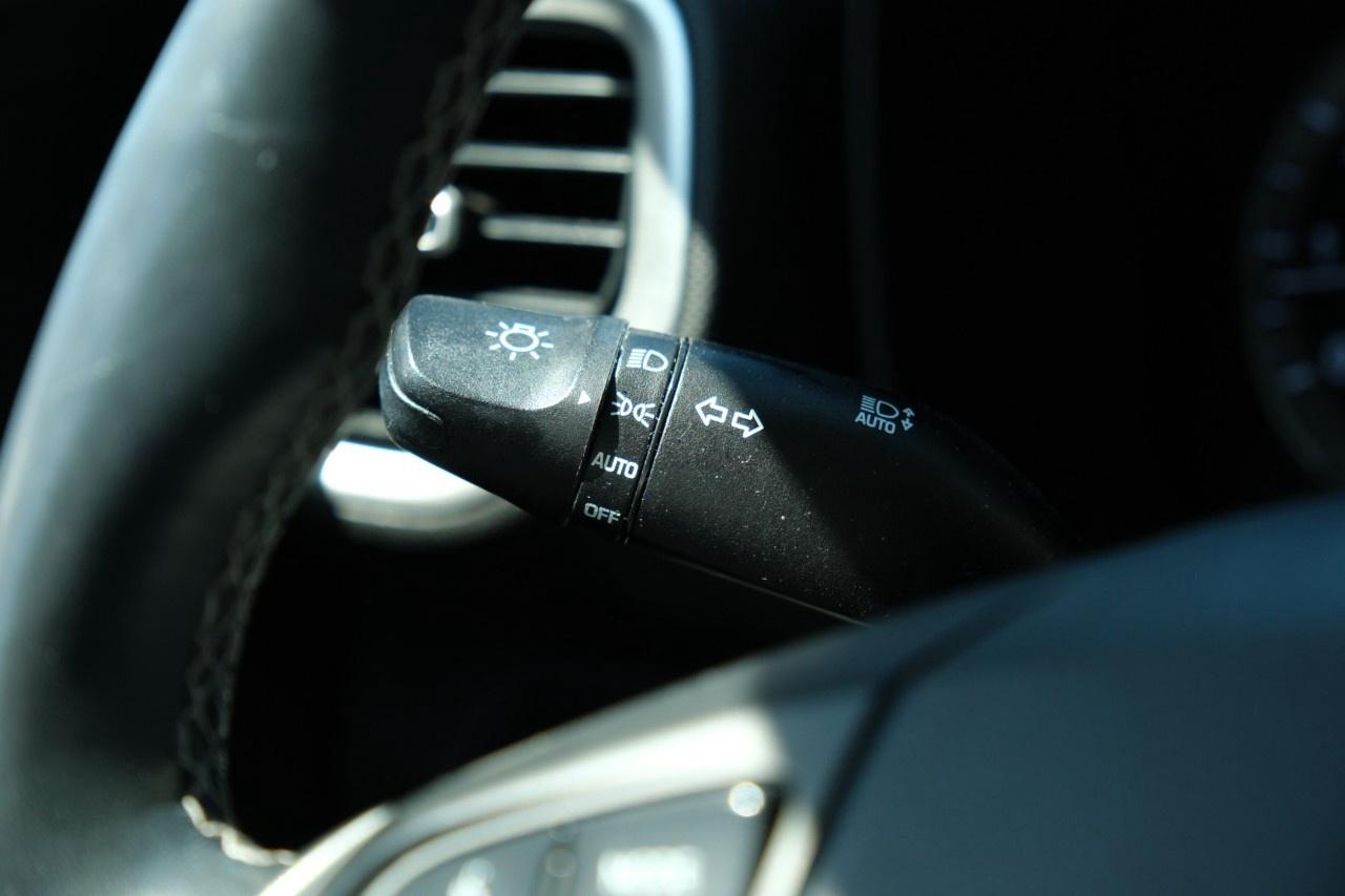 2021 Hyundai Venue Preferred IVT Photo