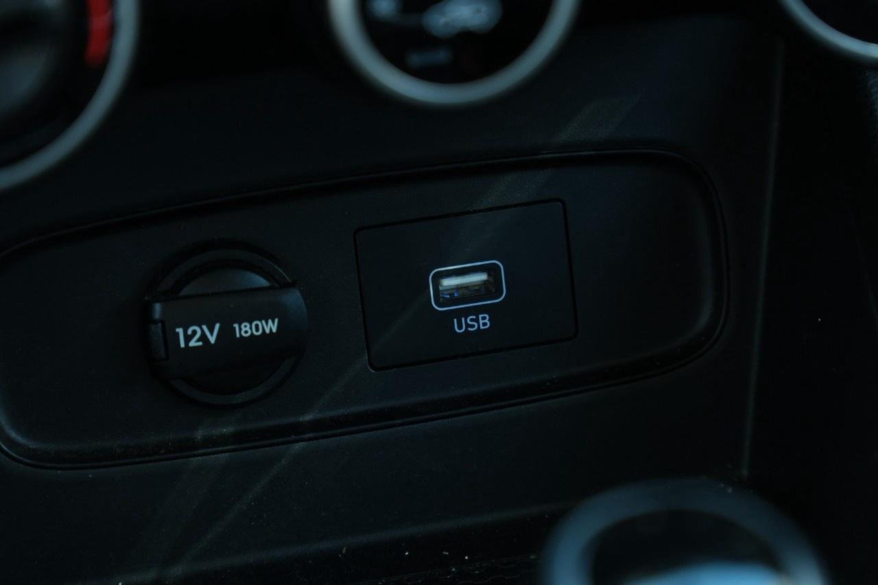 2021 Hyundai Venue Preferred IVT Photo