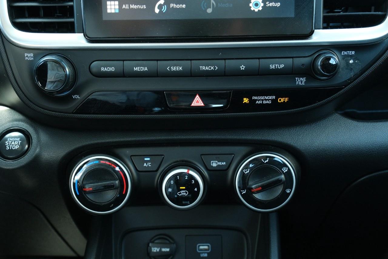 2021 Hyundai Venue Preferred IVT Photo