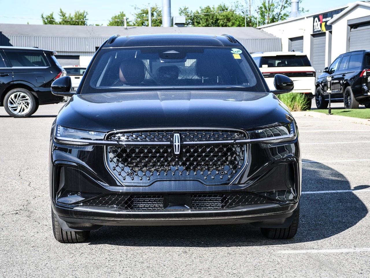 2026 Lincoln Nautilus Reserve AWD Photo