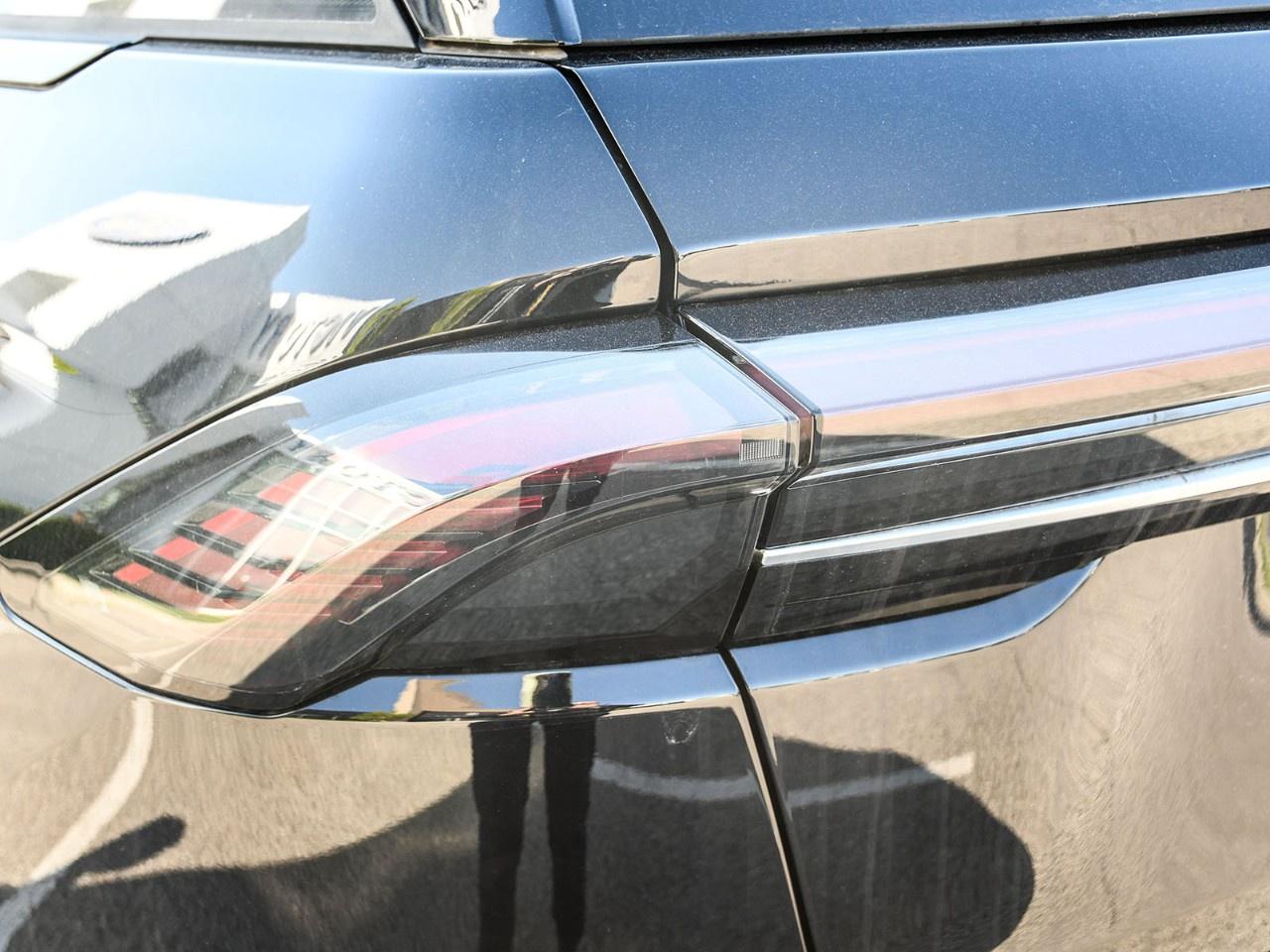 2026 Lincoln Nautilus Reserve AWD Photo