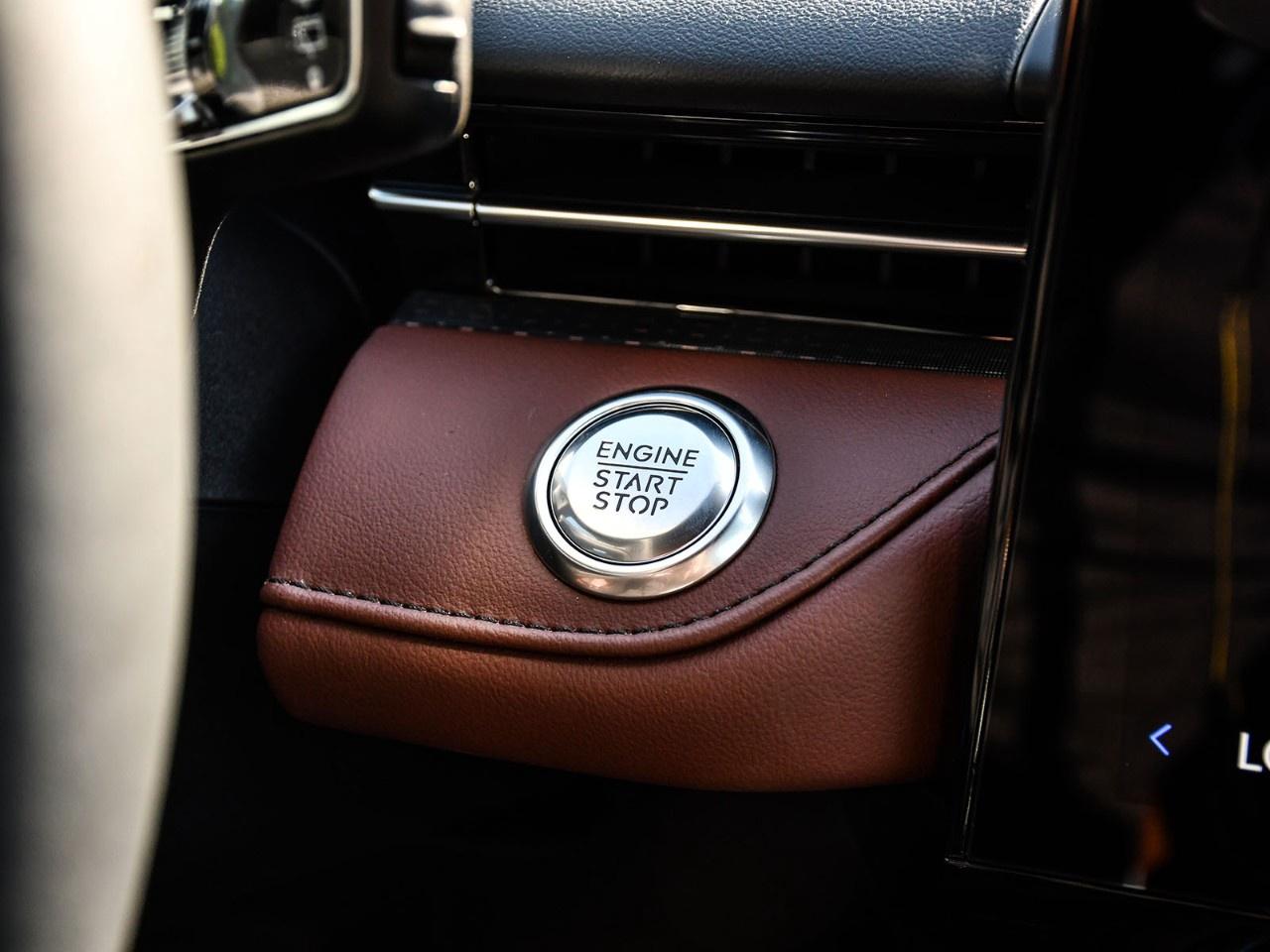 2026 Lincoln Nautilus Reserve AWD Photo