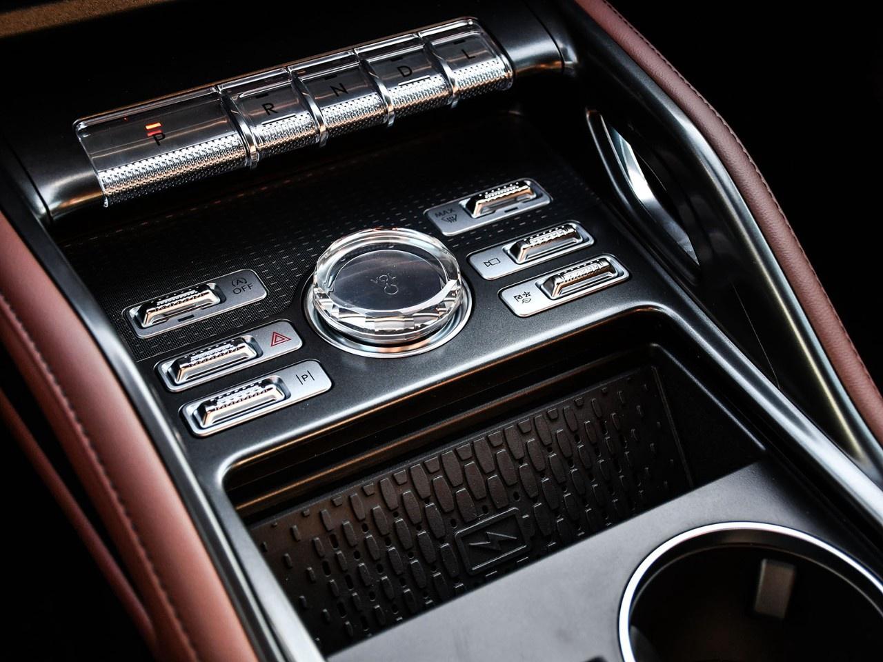 2026 Lincoln Nautilus Reserve AWD Photo