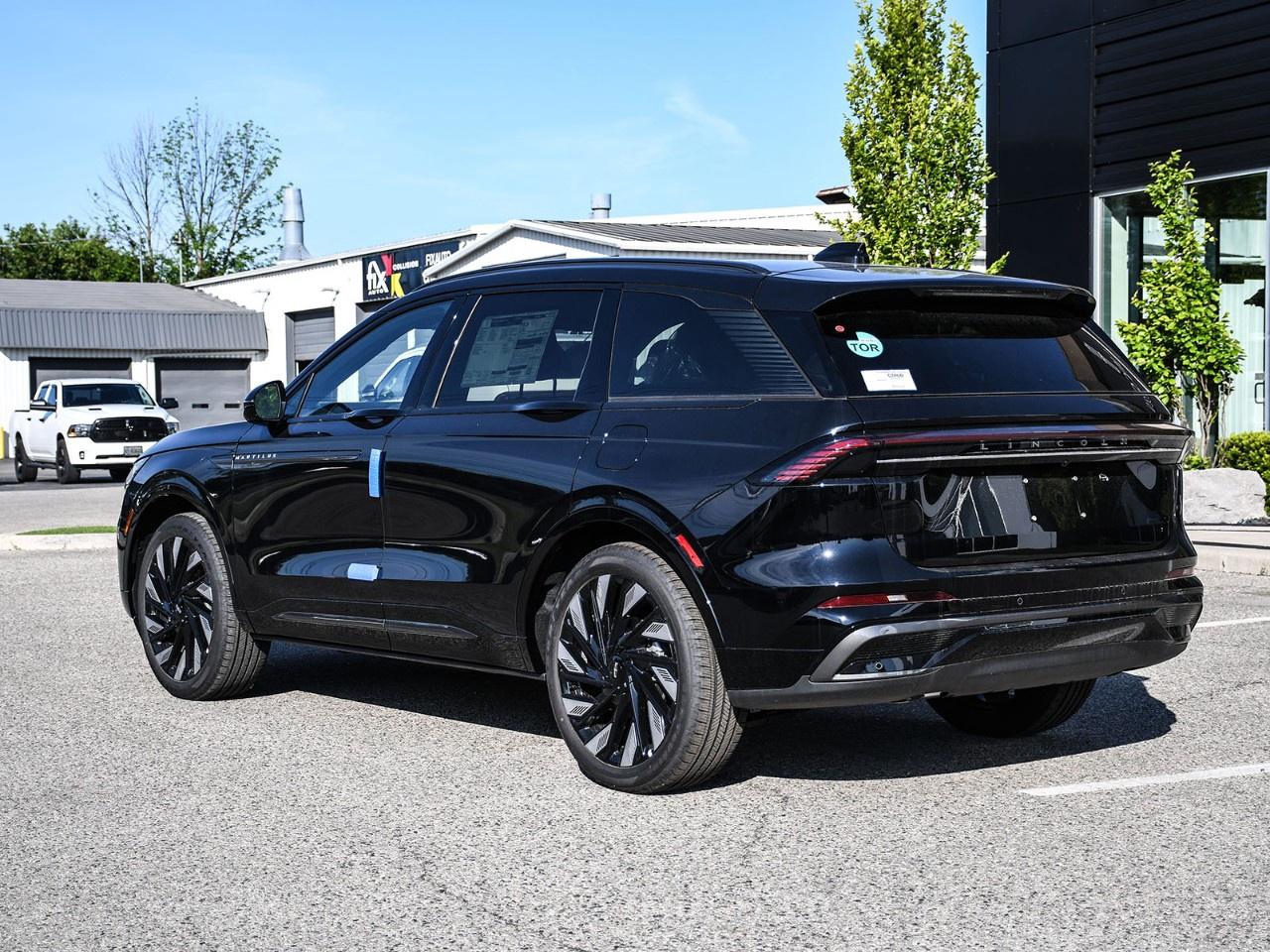 2026 Lincoln Nautilus Reserve AWD Photo