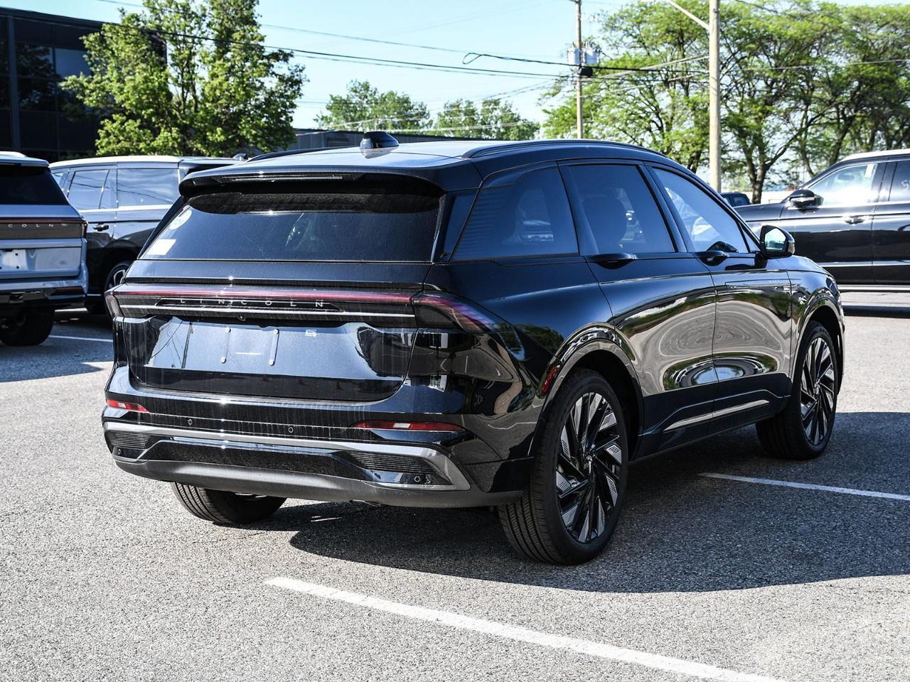 2026 Lincoln Nautilus Reserve AWD Photo