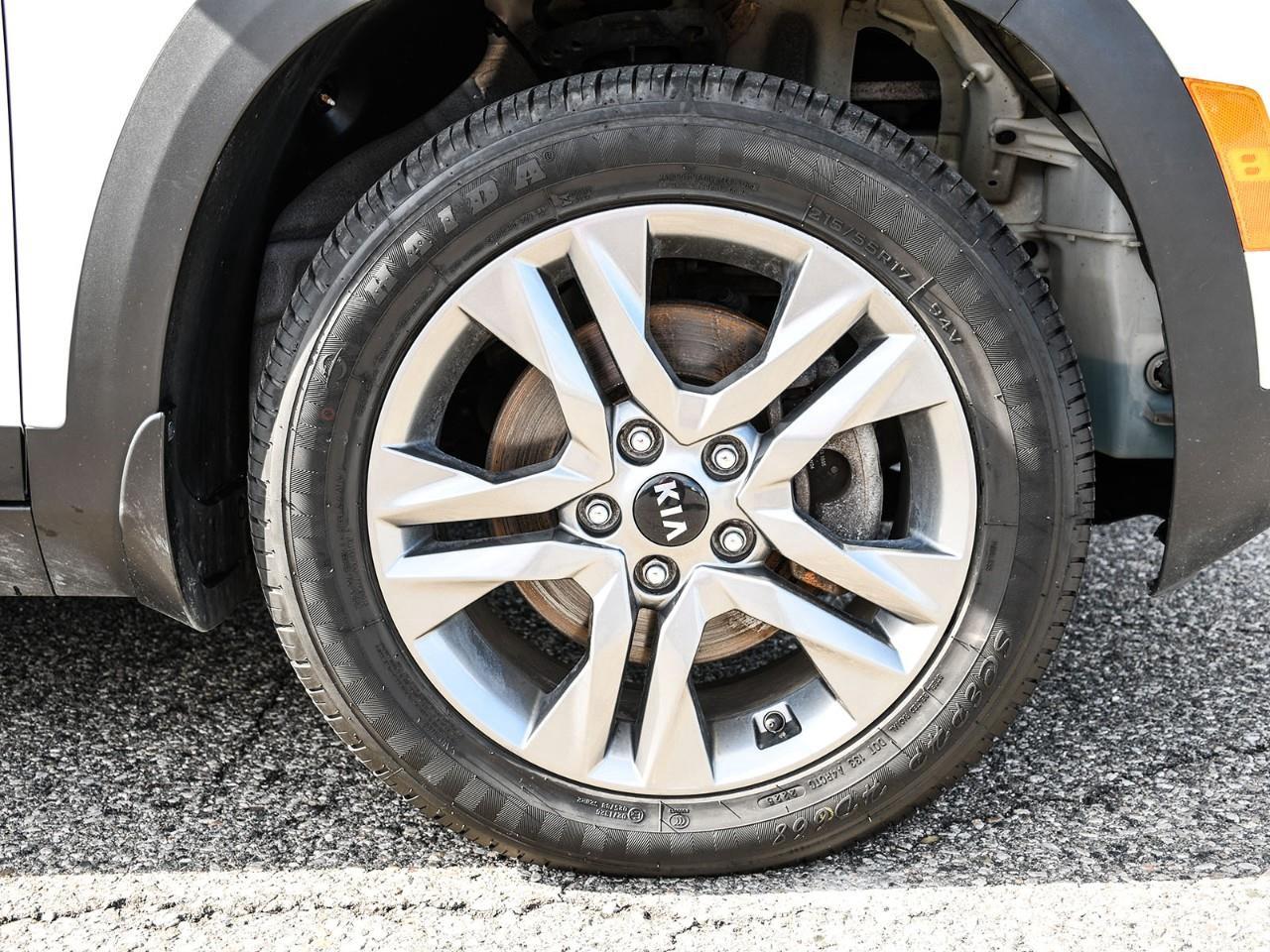 2021 Kia Seltos EX Photo