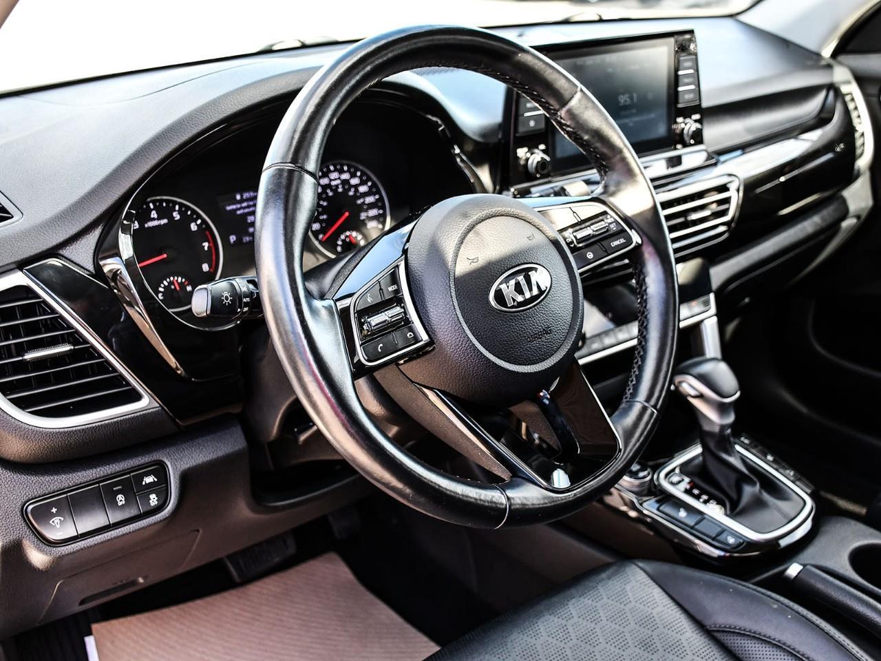 2021 Kia Seltos EX Photo