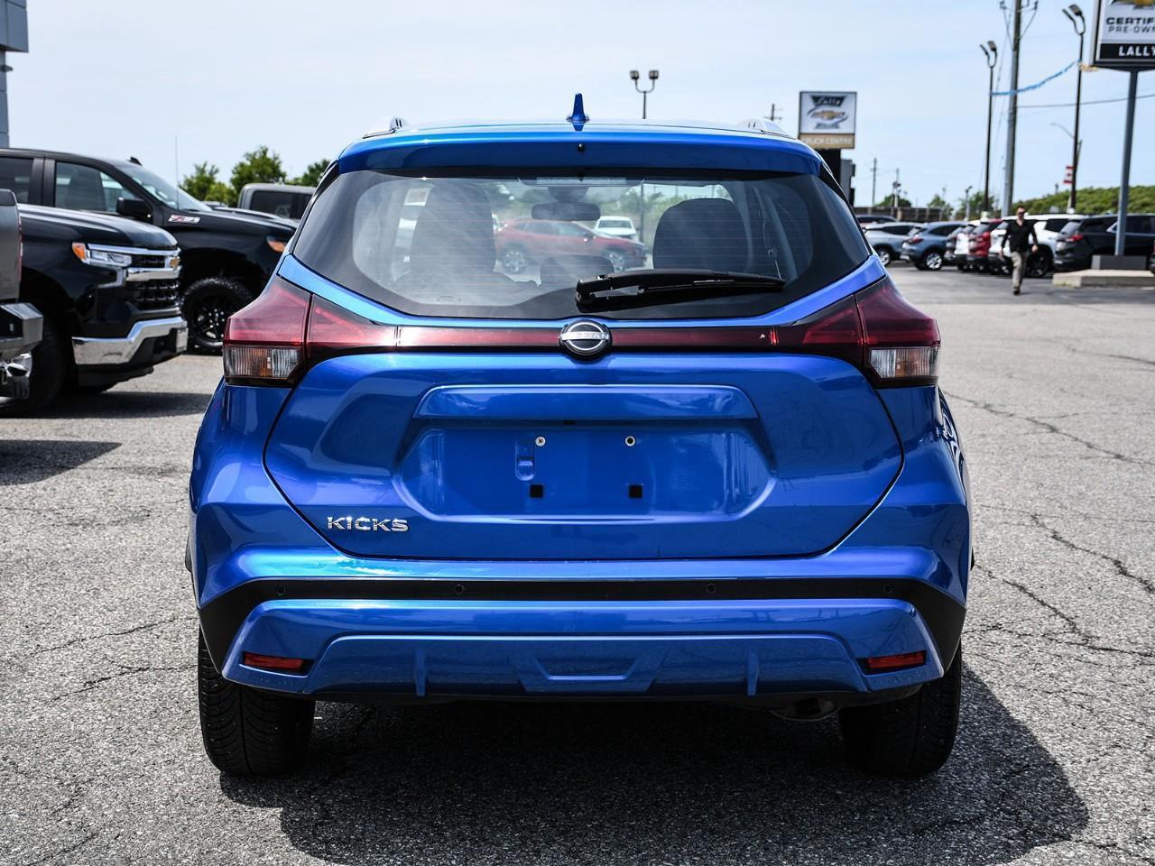 2025 Nissan Kicks Play SV Photo