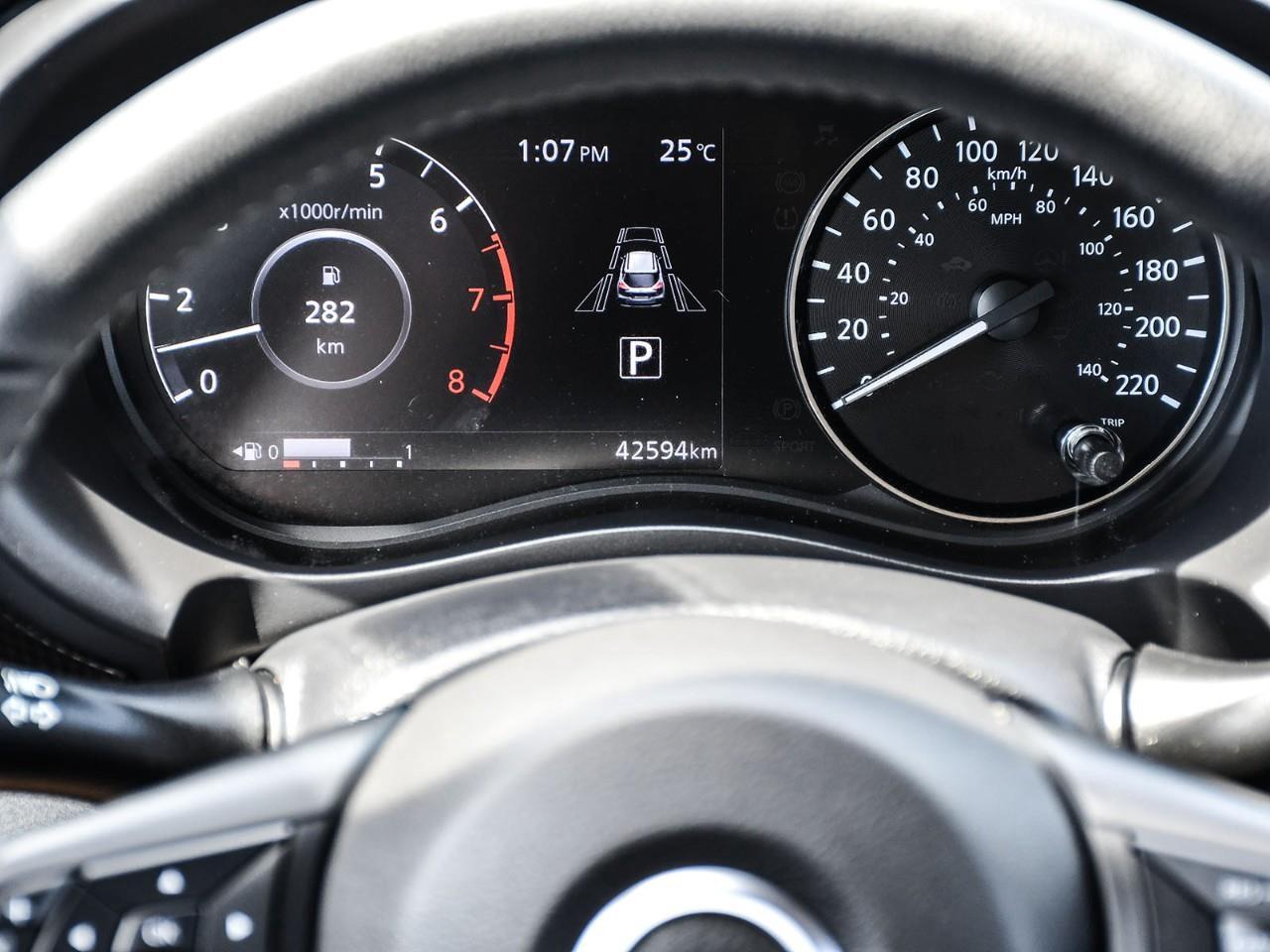 2025 Nissan Kicks Play SV Photo