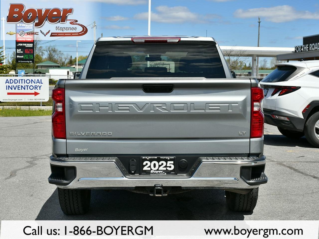 2025 Chevrolet Silverado 1500 Crew Cab Short Box 4-Wheel Drive LT Photo
