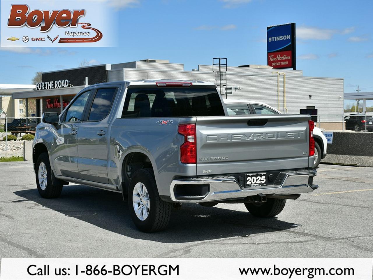 2025 Chevrolet Silverado 1500 Crew Cab Short Box 4-Wheel Drive LT Photo3