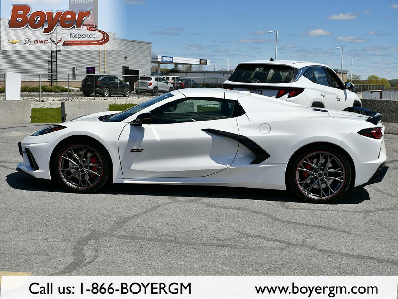 2023 Chevrolet Corvette StingRay Convertible 3LT Photo2